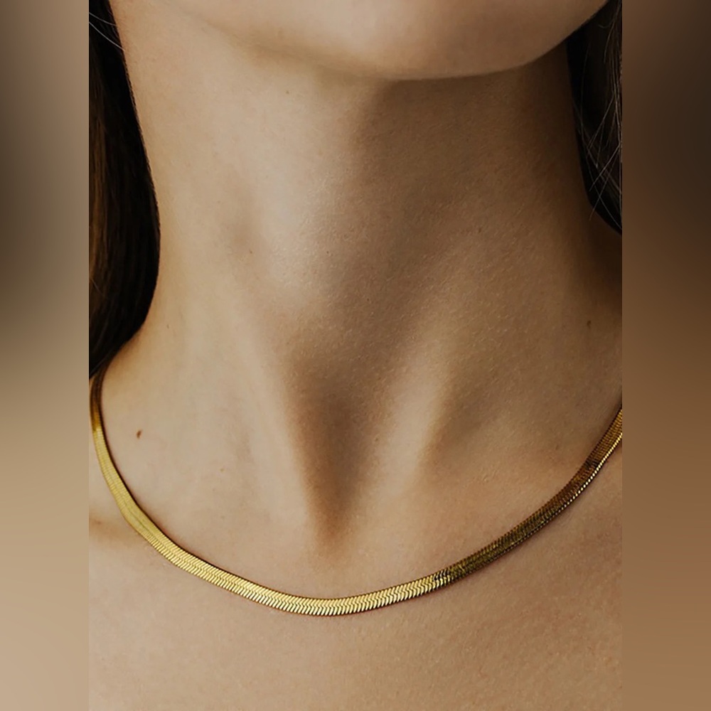 Commense Minimalist Snake Chain Necklace